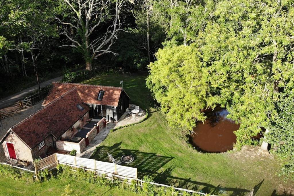 The Piggery Βίλα Cowfold Εξωτερικό φωτογραφία